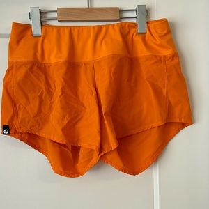 Oiselle Featherweight Rogas | Size 04 | GUC